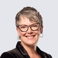 Tracey Scarlett